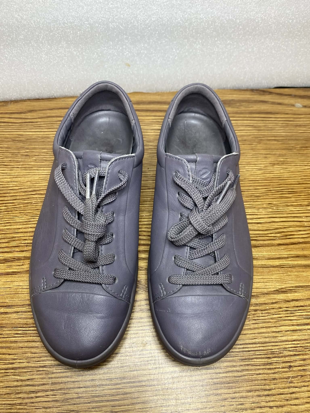 Ecco Soft 7 Women's Leather Sneakers Shoes Size 8M Lace Up Comfort Purple Lilac